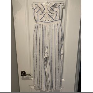 American Eagle Jumpsuit- Size XS- White and blue